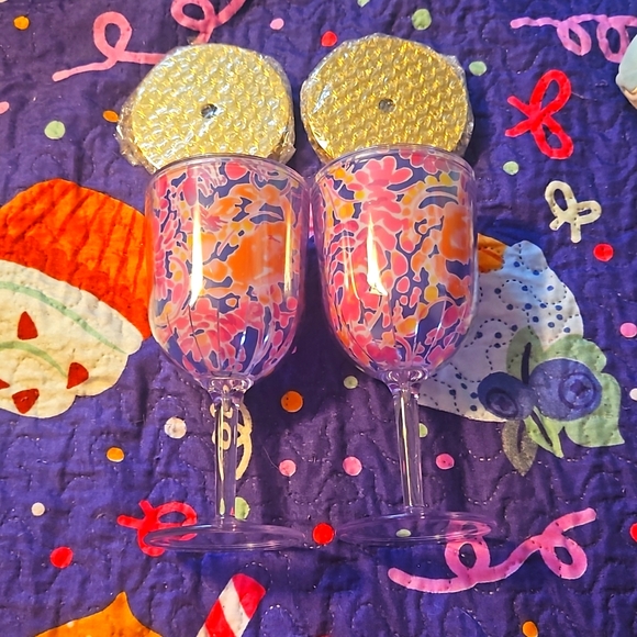 Lilly Pulitzer Other - Lilly Pulitzer wine glasses/lids